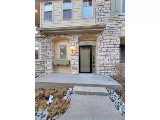 MLS: 8373695 Condo For Sale