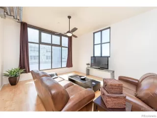 Photo #6: 8375511 Listing 