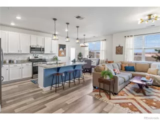 Photo #2: 8377158 Listing