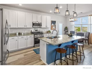 Photo #3: 8377158 Listing