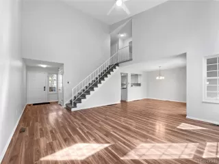 Photo #5: 8378391 Listing