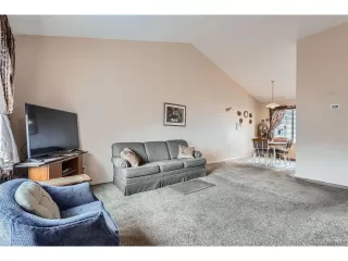 Photo #6: 8378813 Listing 