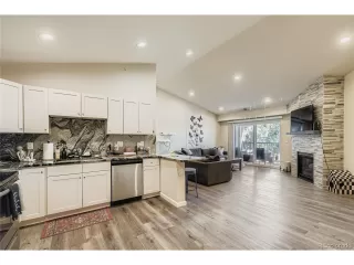 Photo #6: 8379278 Listing 