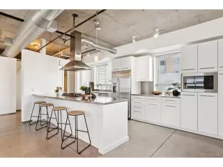 Photo #3: 8379513 Listing 