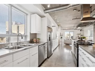 Photo #5: 8379513 Listing 