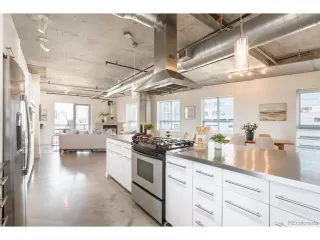 Photo #6: 8379513 Listing 