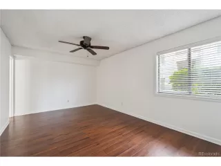 Photo #6: 8380616 Listing