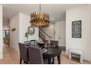 Photo #5: 8386735 Listing