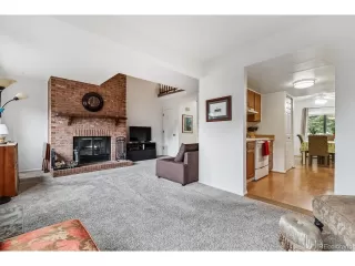 Photo #5: 8388332 Listing 