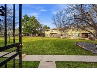 Photo #4: 8390668 Listing