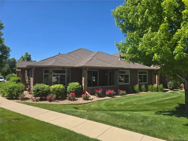 MLS: 8392420 Condo For Sale