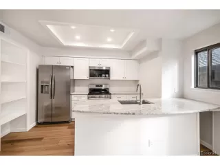 Photo #3: 8393794 Listing