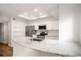 Photo #5: 8393794 Listing