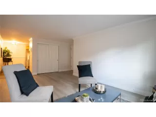 Photo #4: 8396179 Listing