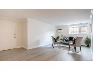 Photo #6: 8396179 Listing