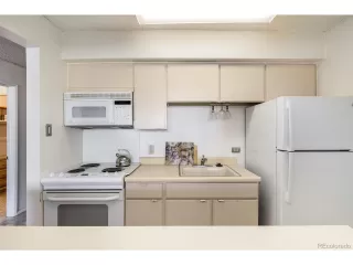 Photo #3: 8402365 Listing 