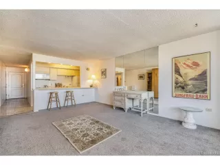 Photo #6: 8402365 Listing 