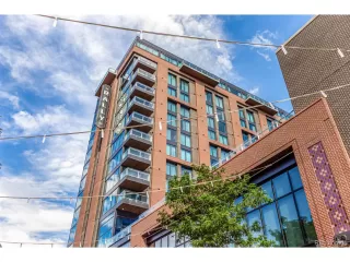 Photo #4: 8402556 Listing