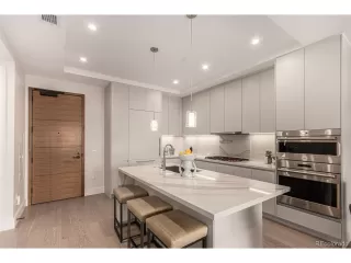 Photo #6: 8402556 Listing