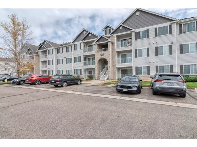 MLS: 8405988 Condo For Sale