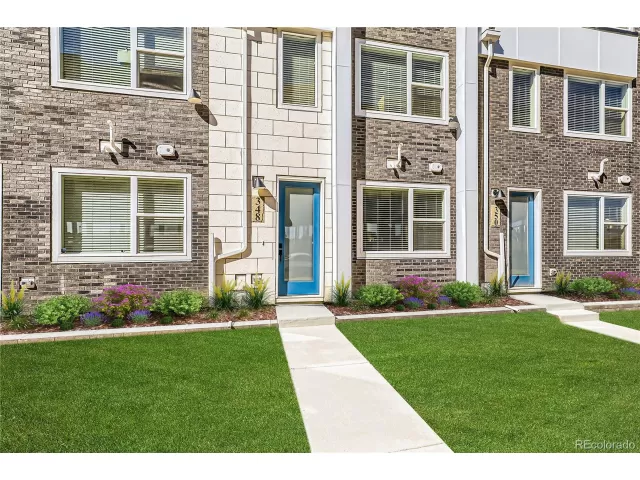 MLS: 8407340 Condo For Sale