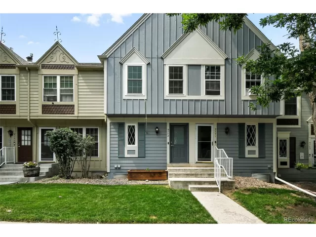 MLS: 8409266 Condo For Sale