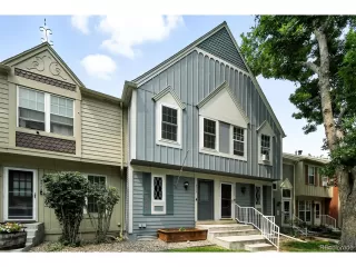 Photo #2: 8409266 Listing