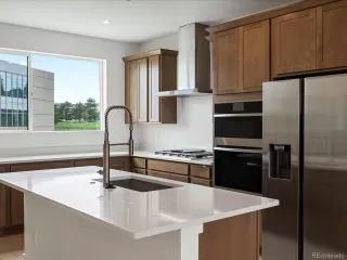 Photo #5: 8410538 Listing 