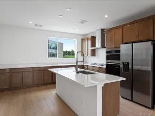 Photo #6: 8410538 Listing 