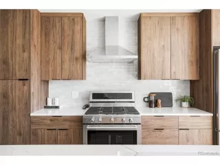 Photo #6: 8411362 Listing 