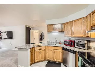 Photo #4: 8412353 Listing 