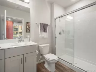 Photo #6: 8414067 Listing