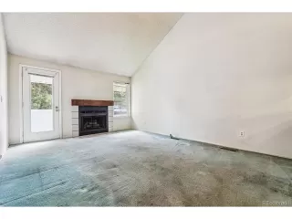 Photo #3: 8414810 Listing