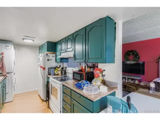 Photo #4: 8415426 Listing 