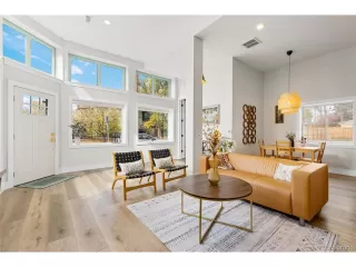 Photo #2: 8417146 Listing