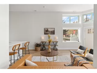 Photo #6: 8417146 Listing