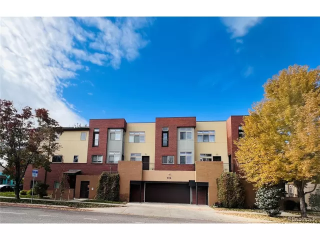 MLS: 8418457 Condo For Sale