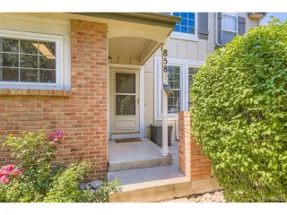 Photo #2: 8418590 Listing