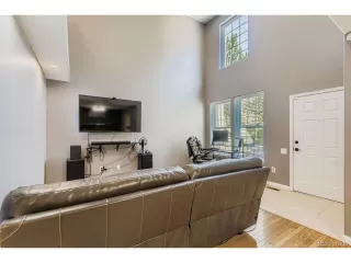 Photo #5: 8418590 Listing