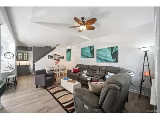 Photo #2: 8418698 Listing 