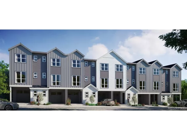 MLS: 8422354 Condo For Sale