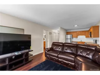 Photo #5: 8423685 Listing