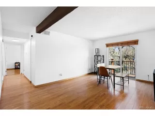 Photo #4: 8424645 Listing