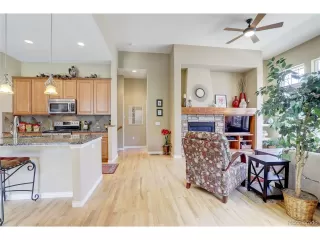 Photo #3: 8424788 Listing