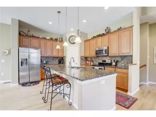 Photo #5: 8424788 Listing