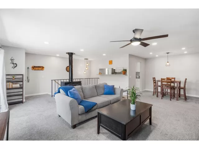 MLS: 8425015 Condo For Sale