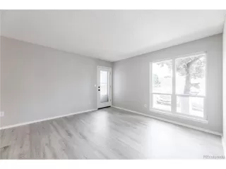 Photo #4: 8429648 Listing 