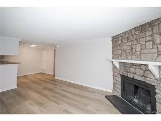 Photo #3: 8433163 Listing