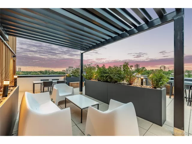 MLS: 8438415 Condo For Sale