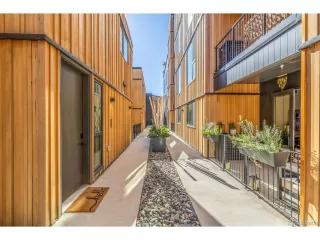 Photo #2: 8438415 Listing 